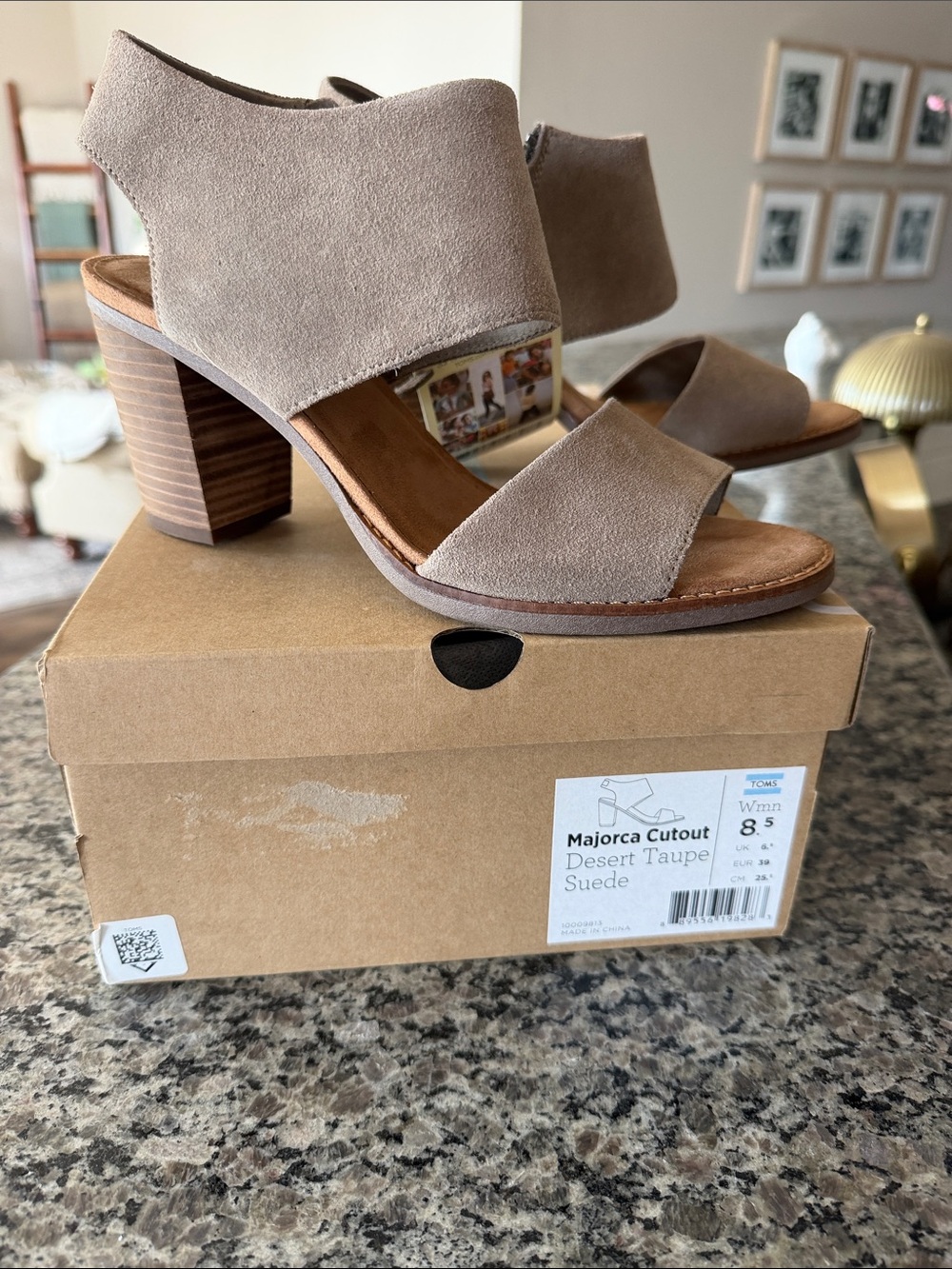 NIB Tom’s Majorca Cutout Heeled Sandal in Desert Taupe Suede